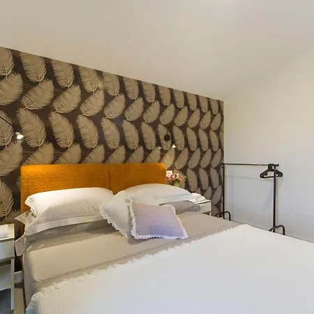 Enjoy - Private Heated Pool, Soccer, Foodbal Villa Split