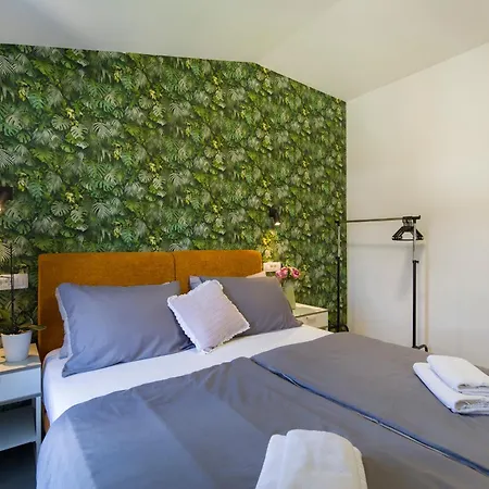 Enjoy - Private Heated Pool, Soccer, Foodbal Split