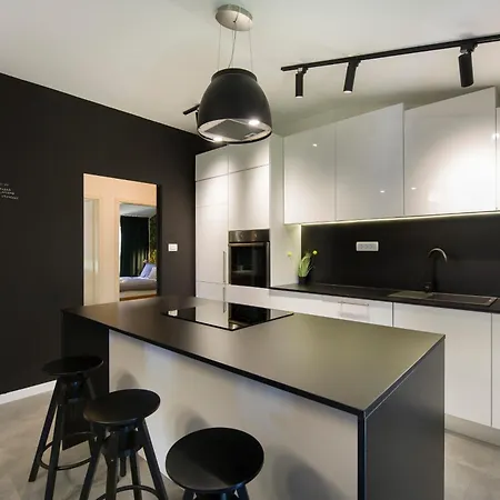 Enjoy - Private Heated Pool, Soccer, Foodbal Villa Split
