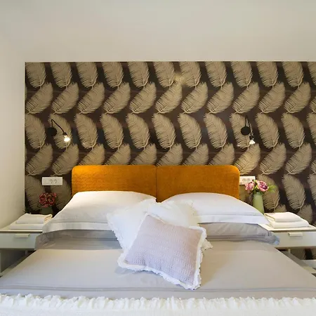 Enjoy - Private Heated Pool, Soccer, Foodbal Villa